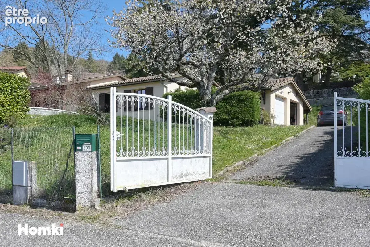 Maison plain-pied 101m² – Piscine – Double garage – La Côte-Saint-André - photo 1