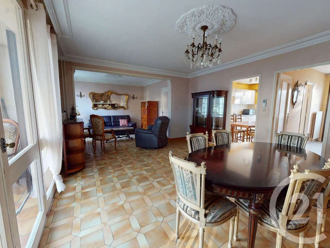 Maison à COLOMIERS