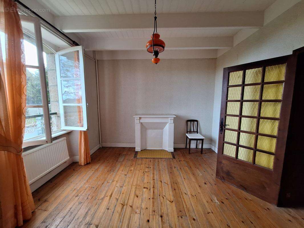 Maison à PLOUGASNOU