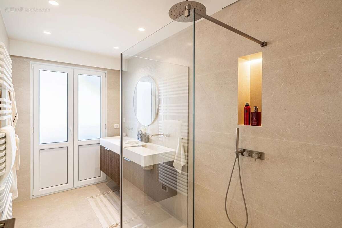 Appartement à VILLEFRANCHE-SUR-MER