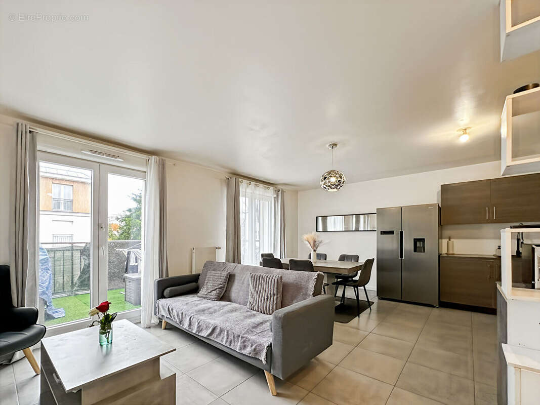Appartement à ROSNY-SOUS-BOIS