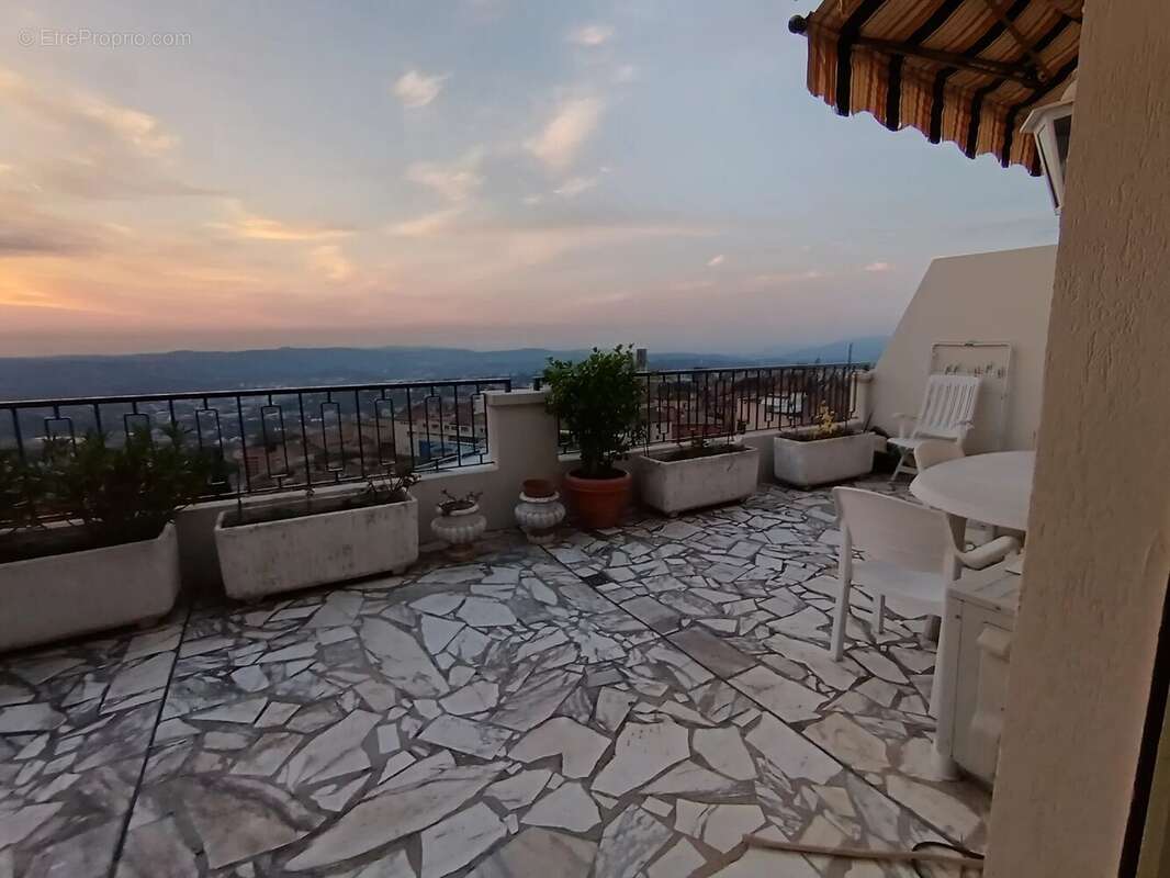 Appartement à GRASSE