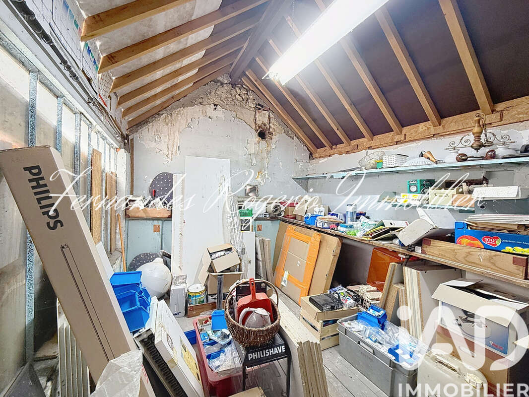 Photo 8 - Appartement à BEAUNE-LA-ROLANDE