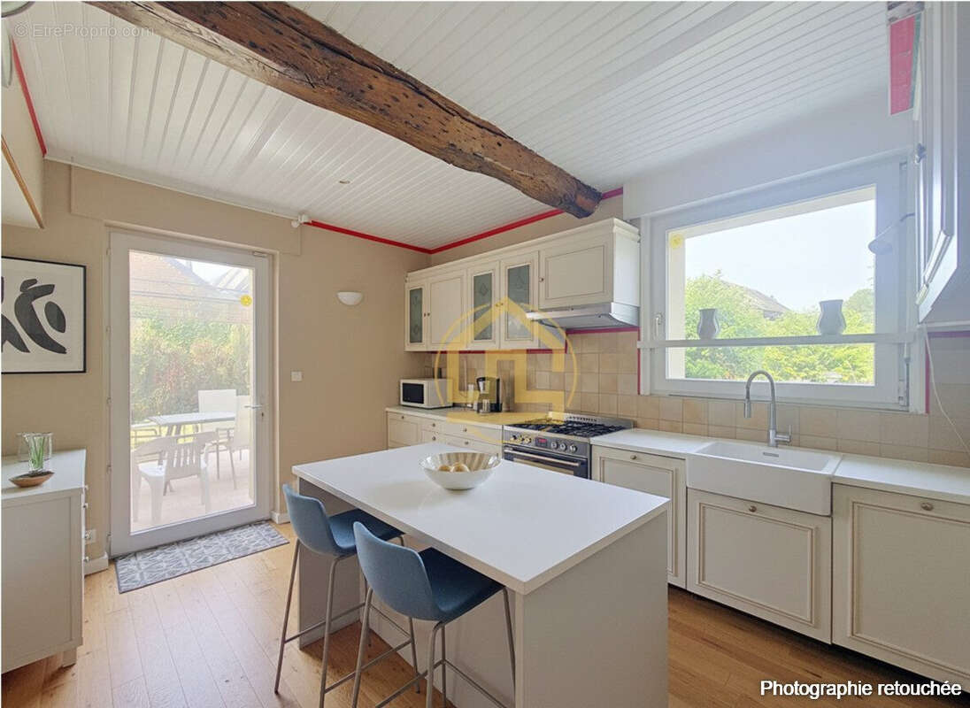 Maison 189 m² à Saint-Aubert  - photo 6