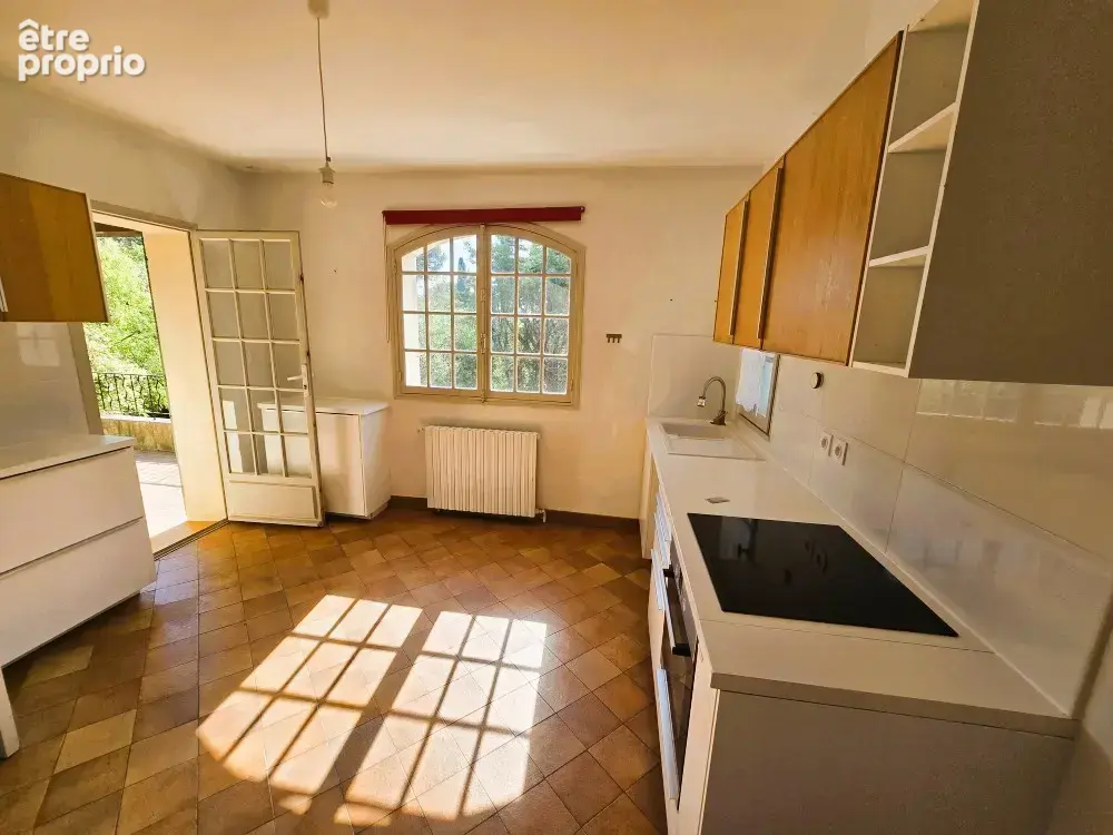 Camplanier !!! Spacieuse villa T7 - Terrain 806m2 - Calme absolu. - photo 4