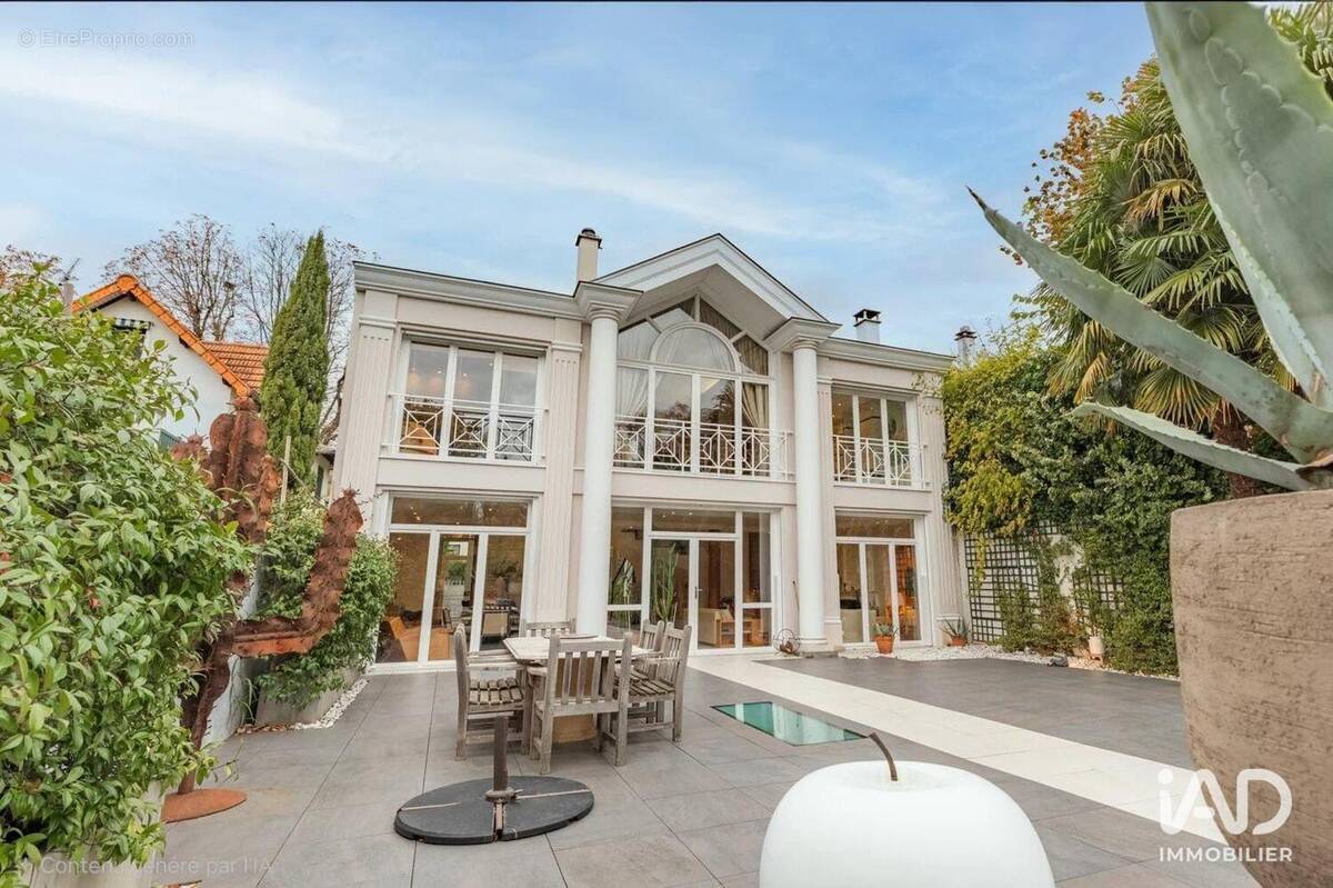 Photo 1 - Maison à NOGENT-SUR-MARNE