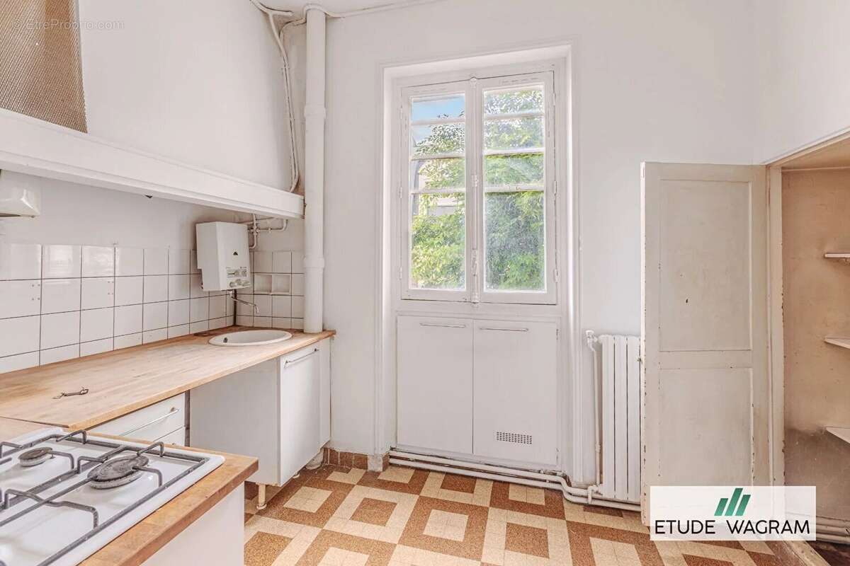 Appartement à ASNIERES-SUR-SEINE