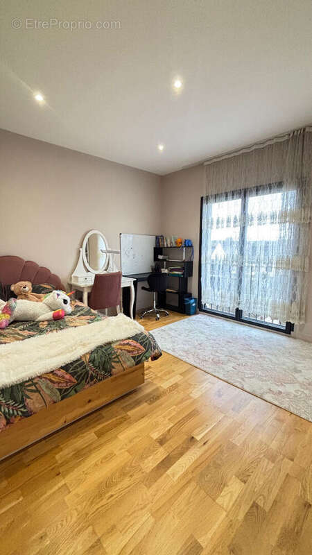 Maison à AUBERGENVILLE