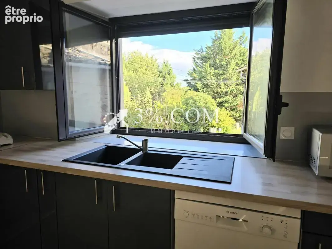 Maison rénovée en pierre de 100m2 au calme avec terrasse et - photo 12