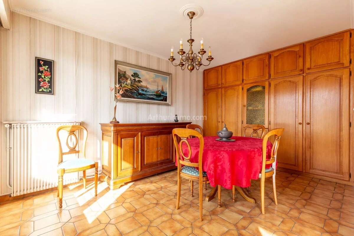 Appartement à THORIGNY-SUR-MARNE
