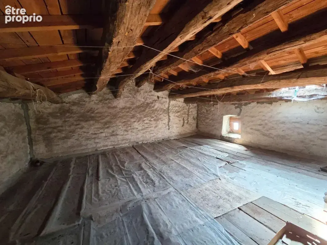 *** exclusivite ***  à renover - maison en pierre avec jardinet et dependances *** isserteaux 63270 *** - photo 13