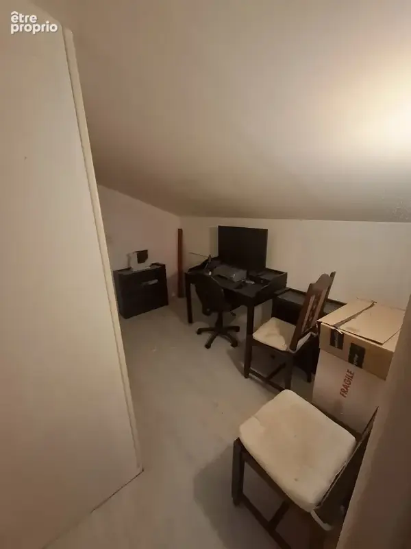 Maison familiale avec terrain et garage - photo 7