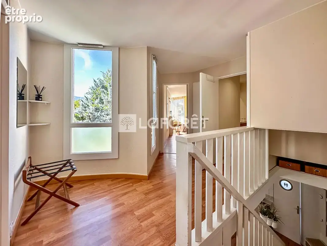 Appartement Saint Martin D Heres 4 pièce(s) 99.21 m2 - photo 9