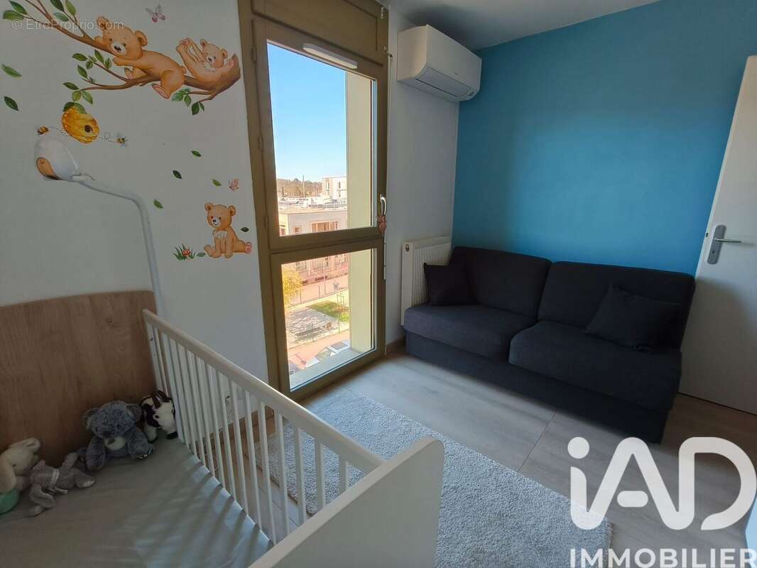 Photo 9 - Appartement à JUVISY-SUR-ORGE