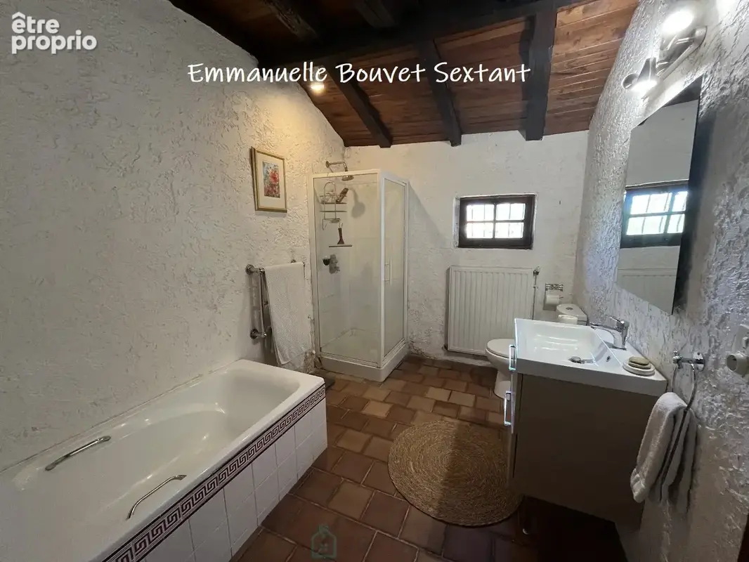 Maison en pierre, 3 chambres, 2 sde, piscine, agréable terrain avec vue dégagée de 2523 m2 - photo 18