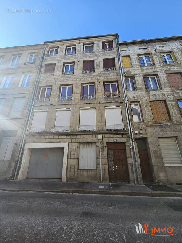 Appartement à SAINT-ETIENNE