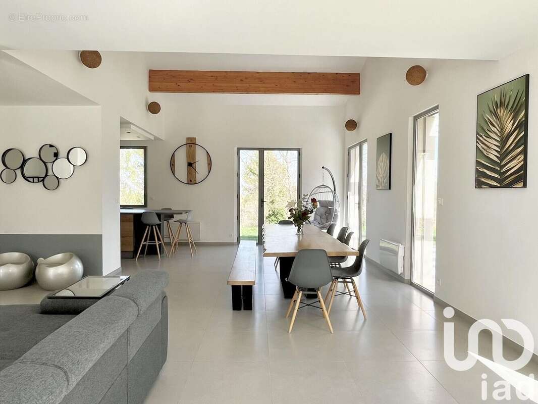 Photo 4 - Maison à TRETS