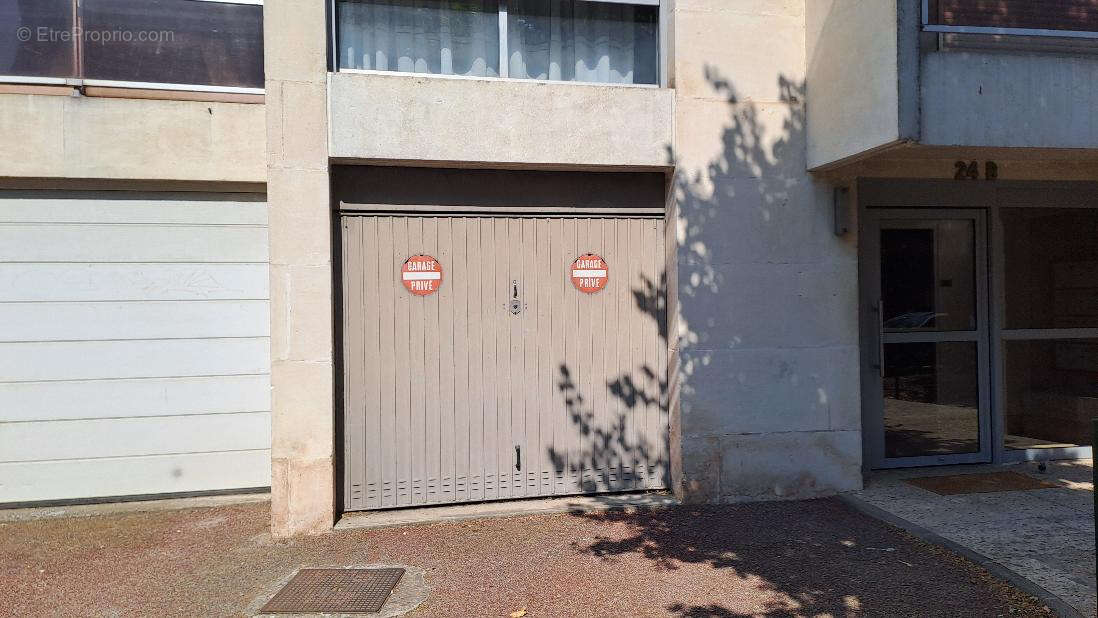 Parking à AVIGNON