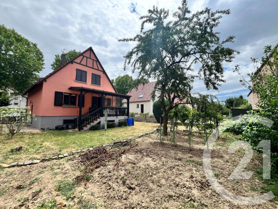 Maison 87 m² à Strasbourg  - photo 2