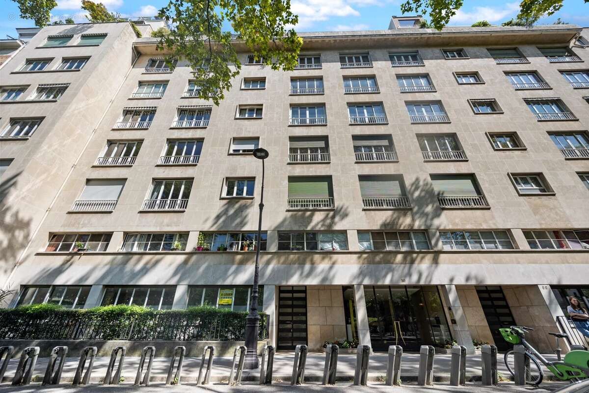 Commerce 173 m² à Paris-16e  - photo 15