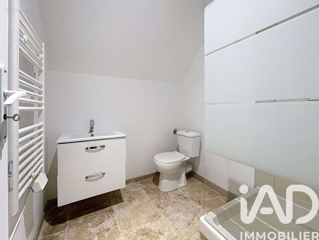 Photo 7 - Maison à HOUDAN