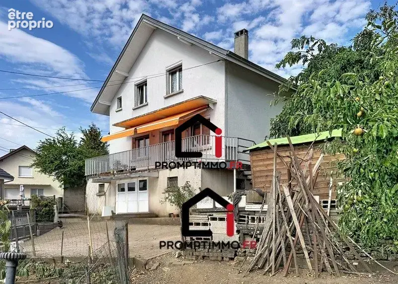 L'extérieur - Maison à BEAUCOURT