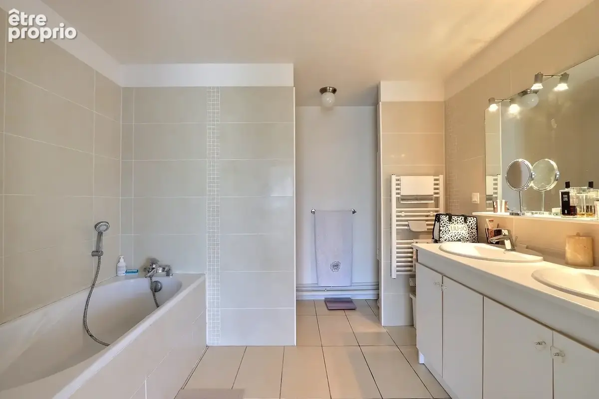 Appartement 5 pièces 129 m² à vendre à Clermont-Ferrand (63000) - photo 8