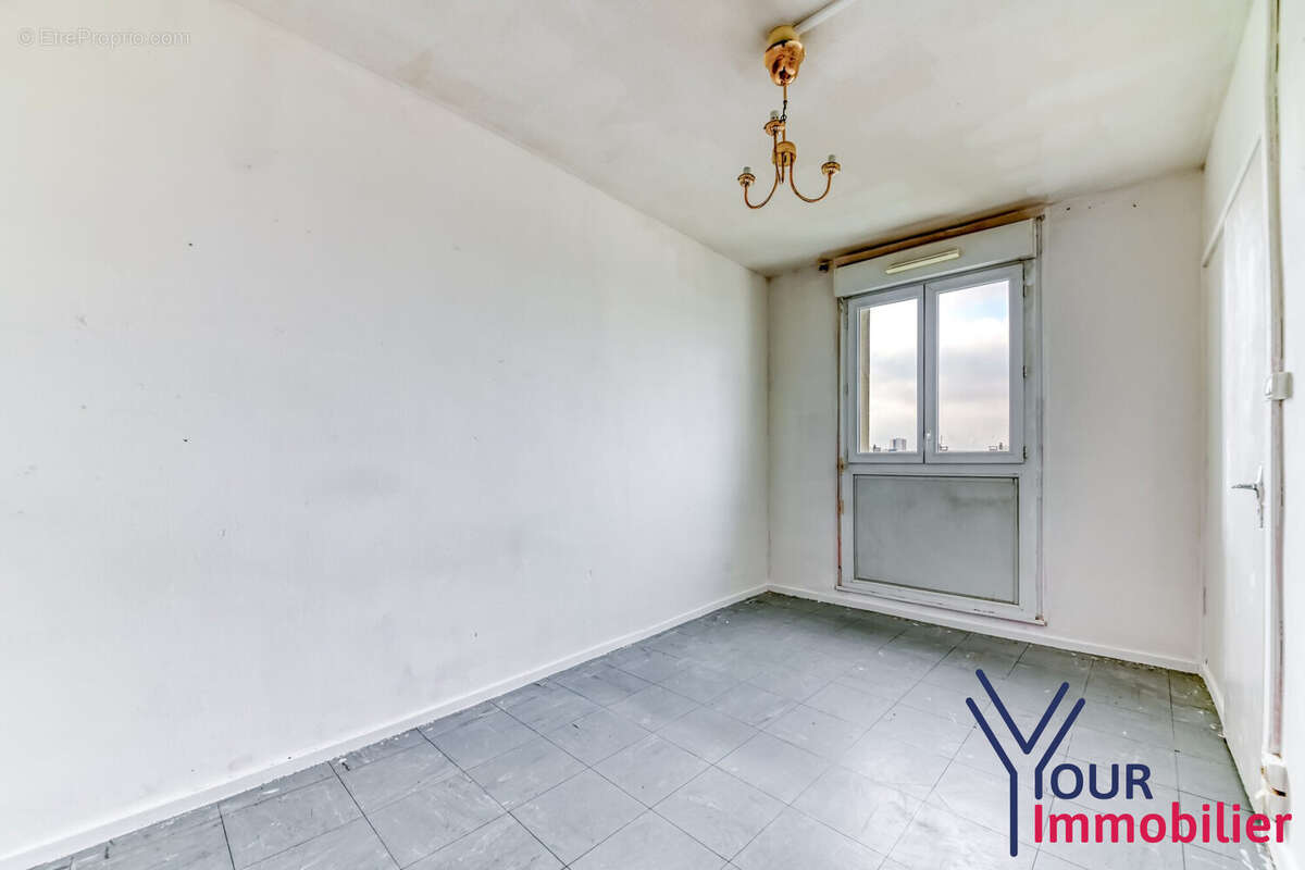 Appartement à VAULX-EN-VELIN