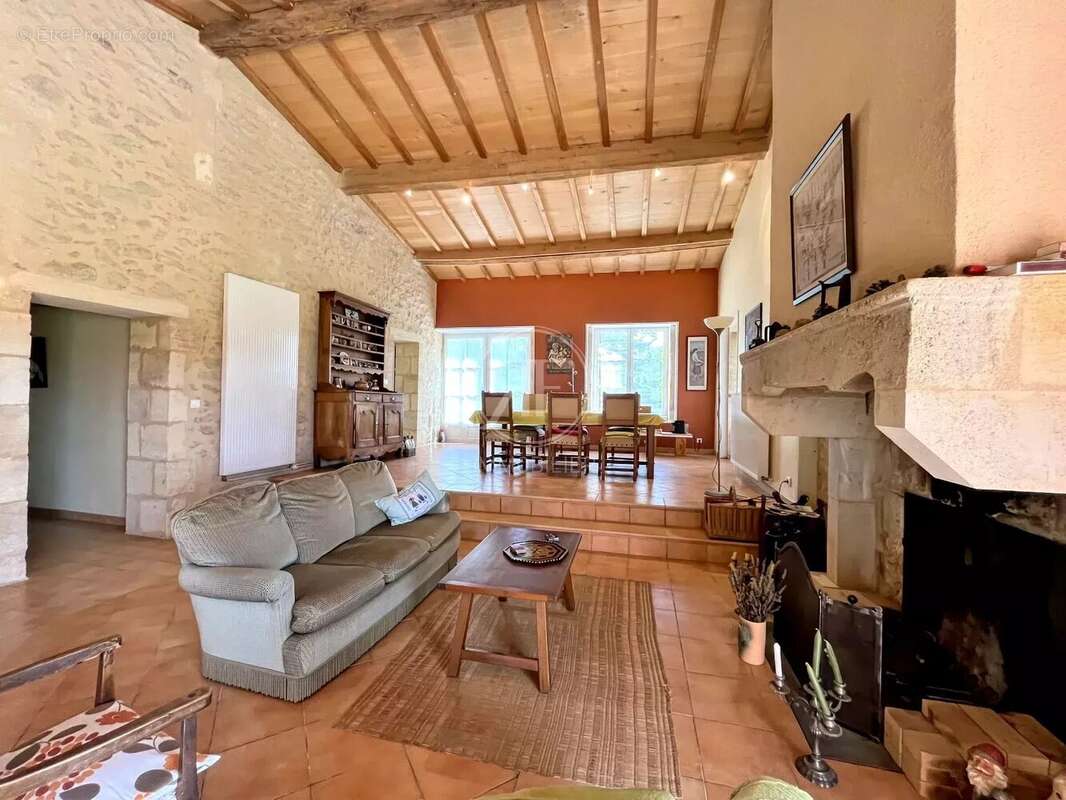 Maison à BLASIMON