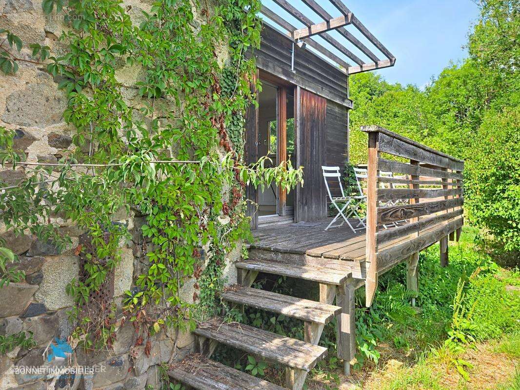 Propriété de caractère de 290 m² constituée d'une maison et d'un gîte de charme - photo 20