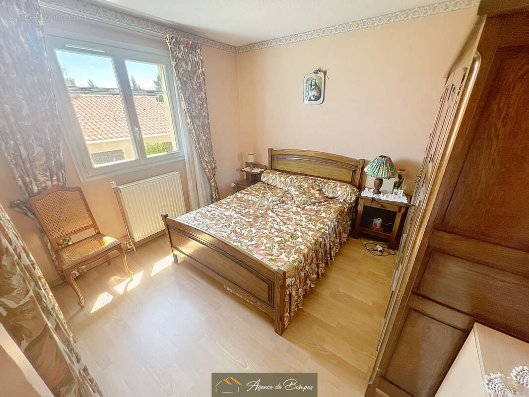 - villa 2 faces 76 m2 hbts  sur 140 m2 de terrain  - terrasse et garage - photo 16