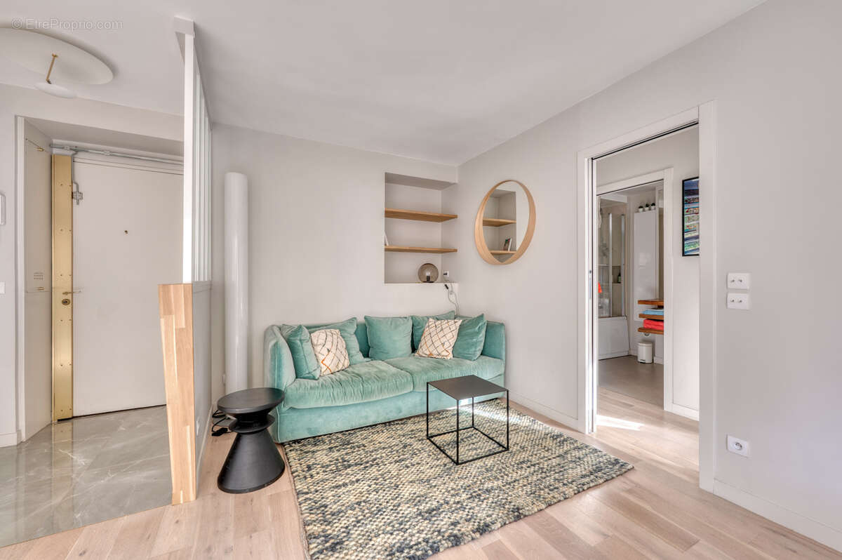 Appartement à PARIS-18E