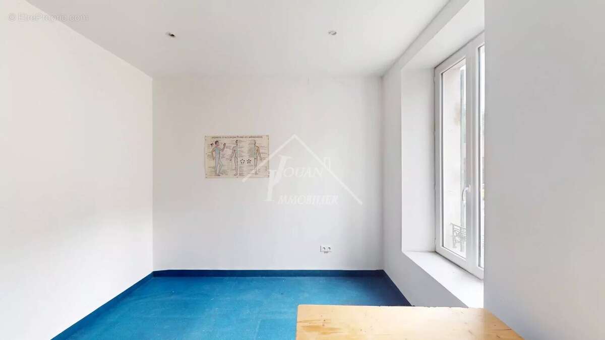 Appartement à BOURBON-L&#039;ARCHAMBAULT