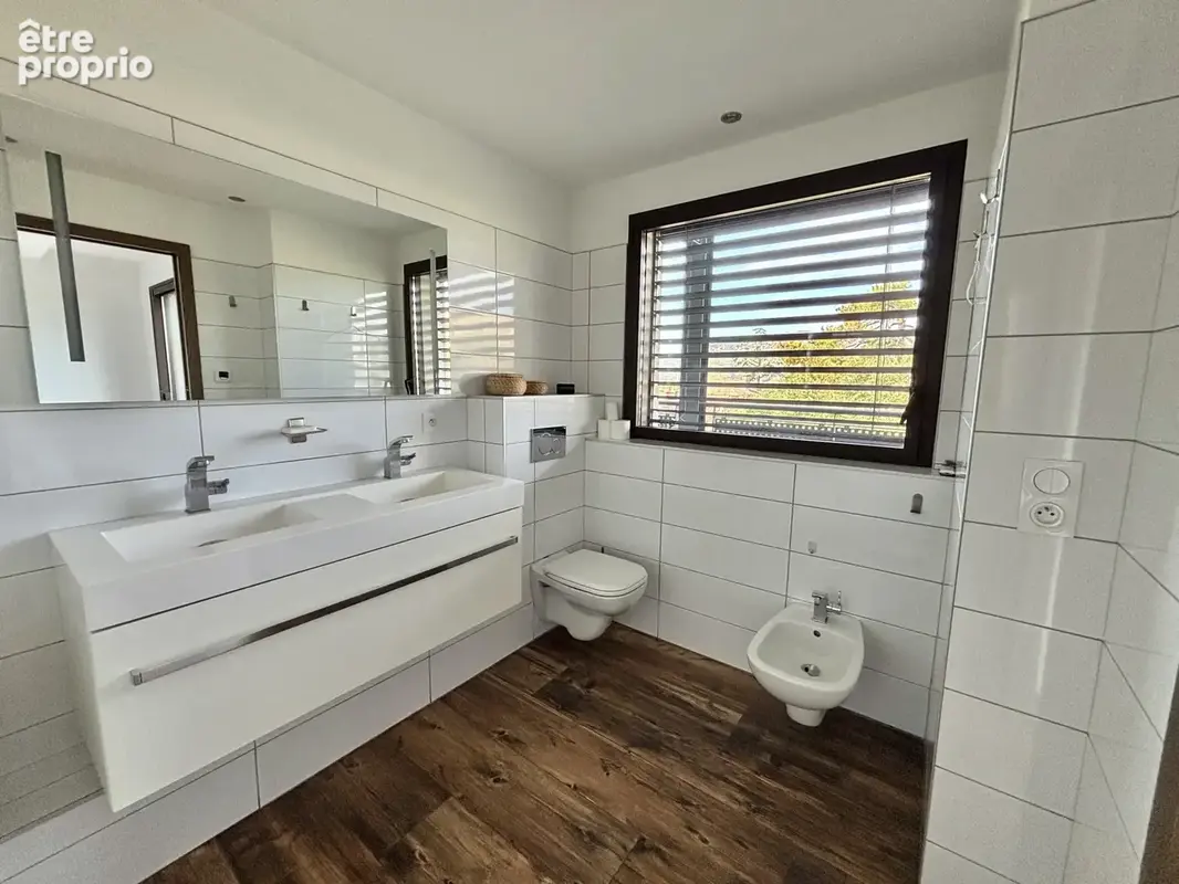 Avenue maurice faure   t3 de standing 98 m2   terrasse -  vue crussol   double garage - photo 18