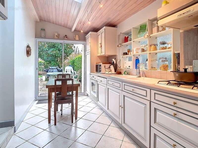 Maison à SAINT-LEGER-SUR-DHEUNE