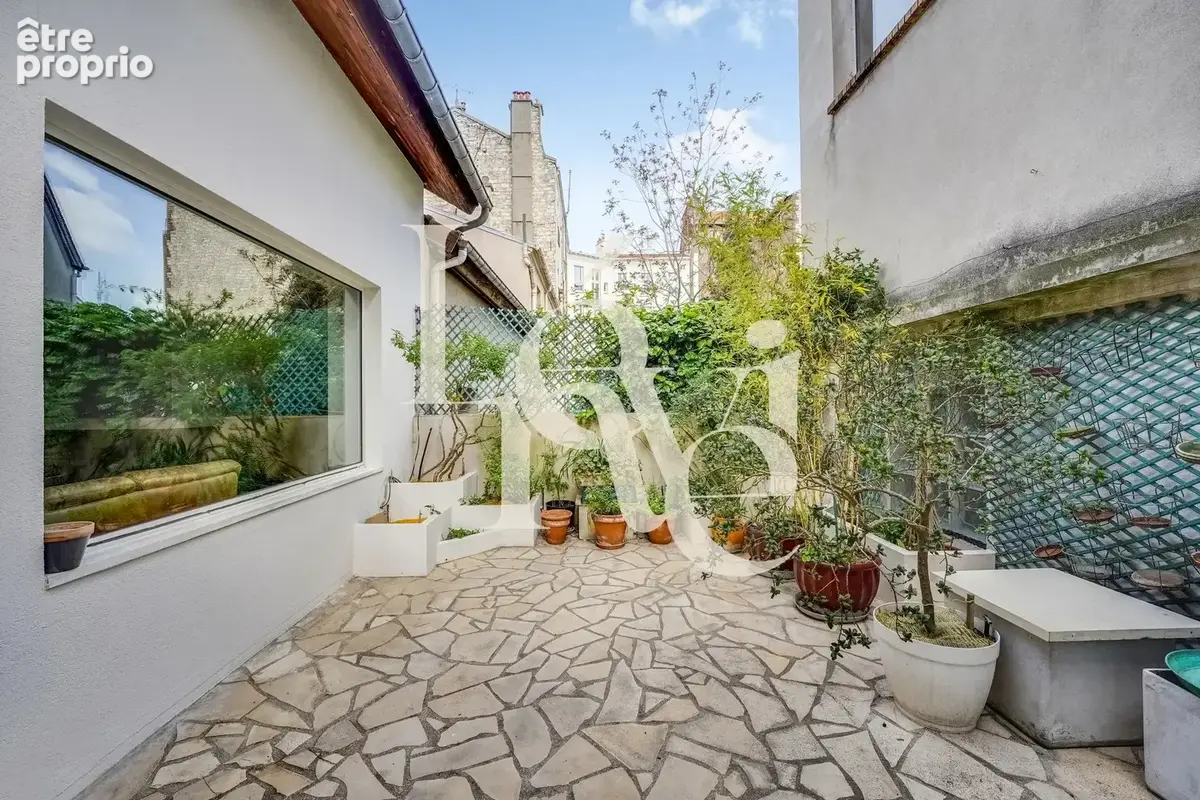 Maison de ville spacieuse de 176 m² aux Lilas - photo 2