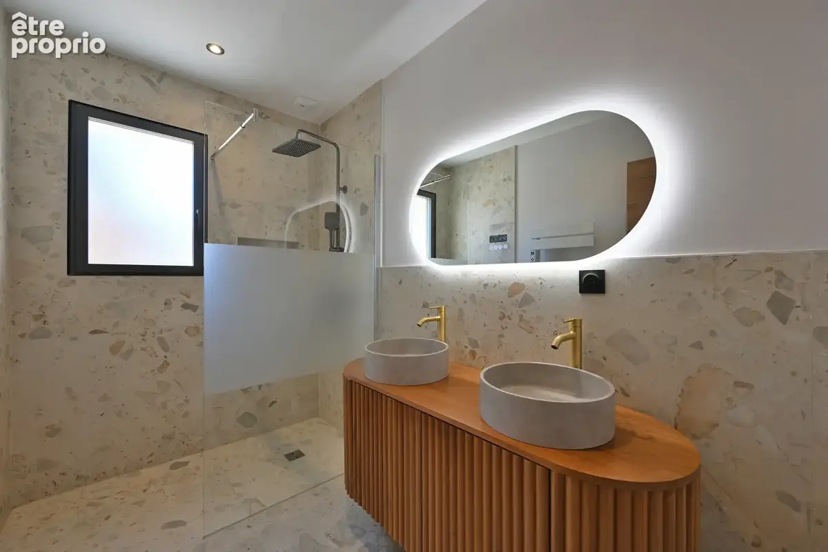 Maison - 172m2 - 6 pieces - photo 8
