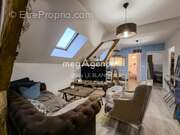 Appartement à JOUY