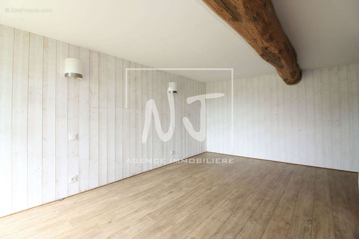 Maison à MOZE-SUR-LOUET