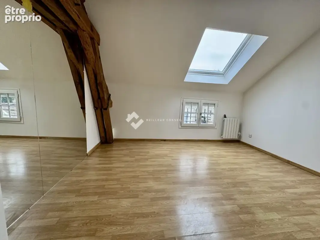 Appartement 4 pièces 82 m² à vendre à La Chapelle-En-Serval (60520) - photo 7