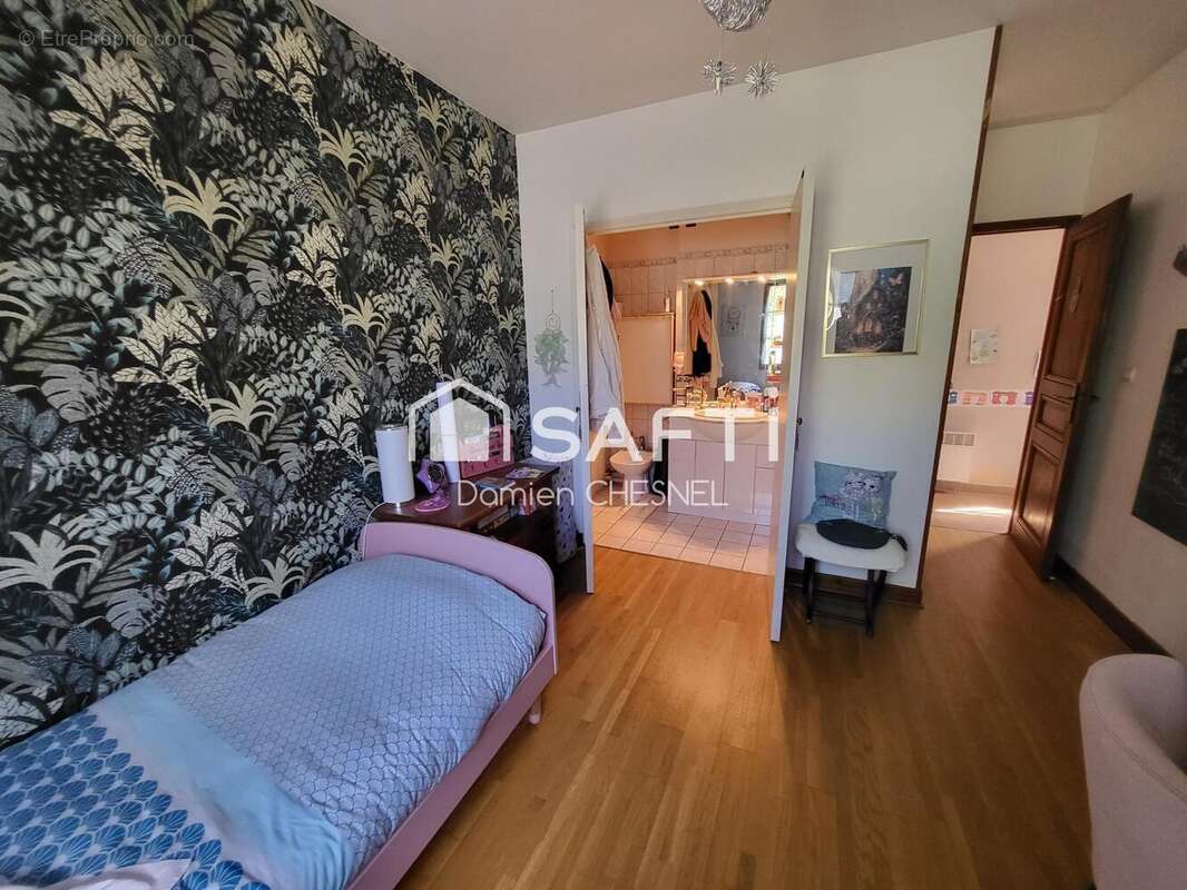Photo 6 - Maison à SAINT-AMAND-MONTROND