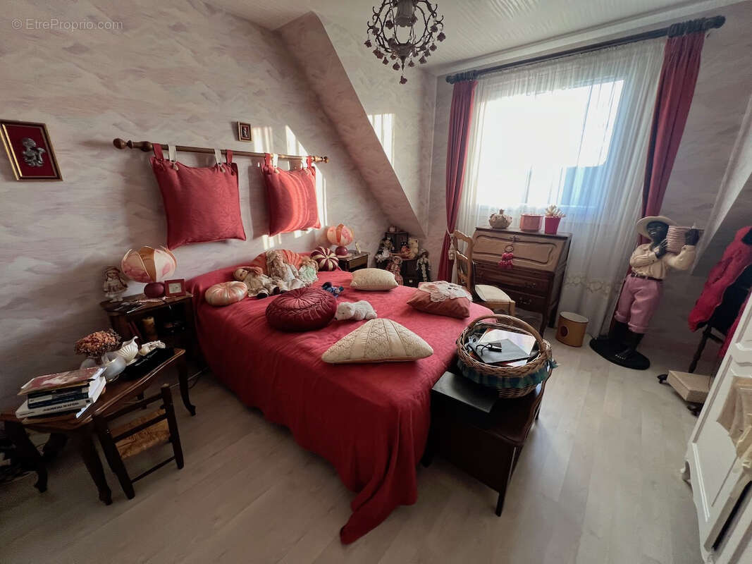 Maison à LE POULIGUEN