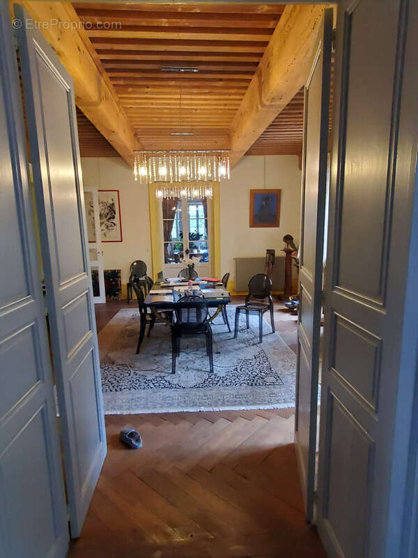 Maison 675 m² à Virieu-Le-Petit  - photo 8