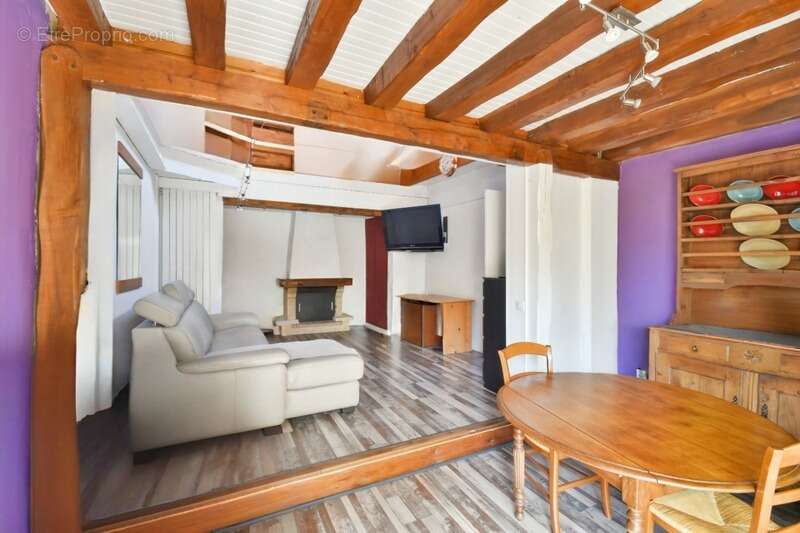 Maison à BALLAINVILLIERS