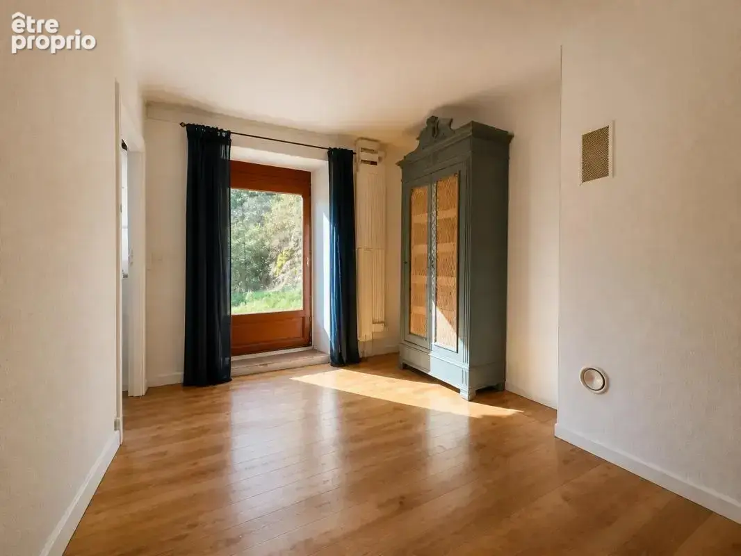 Maison de 5 pièces de 100 m² à Mazamet - photo 7