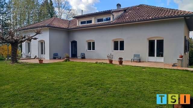 Maison à CANTAOUS