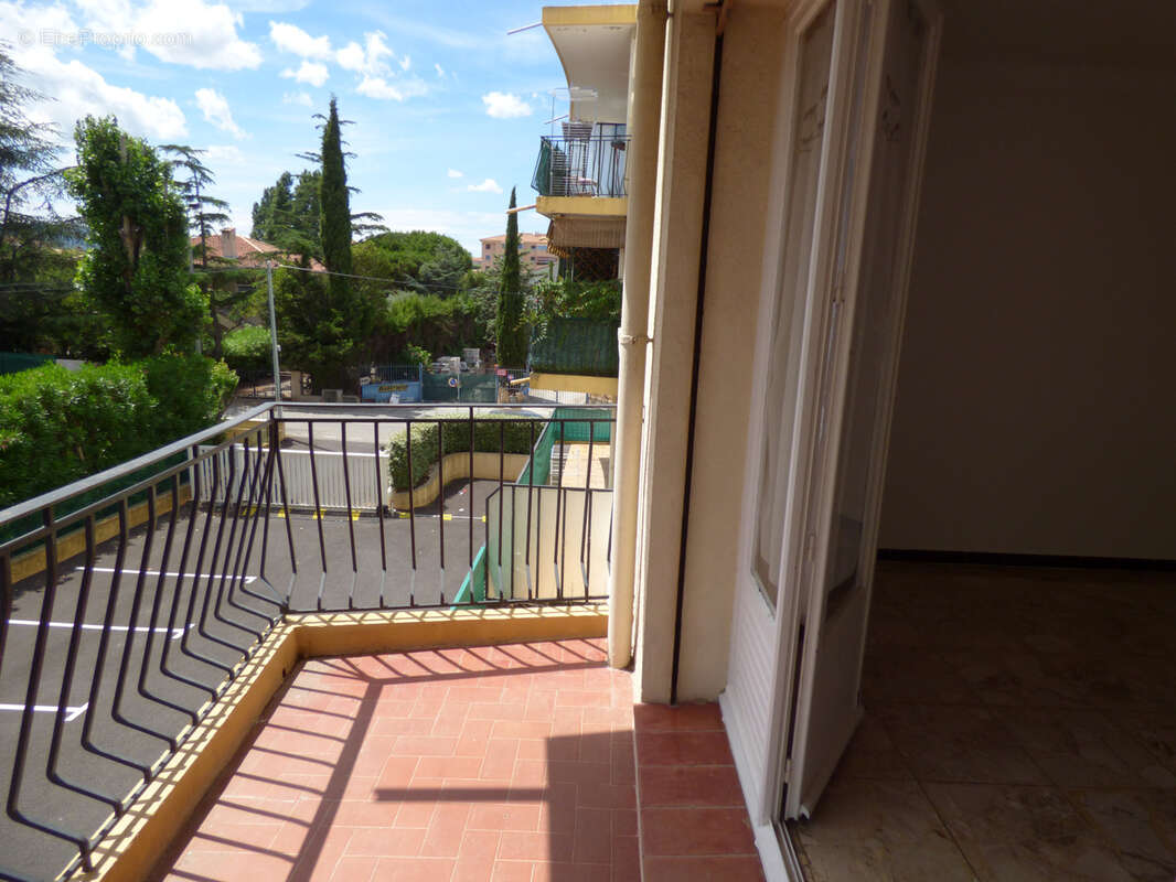 Appartement à FREJUS