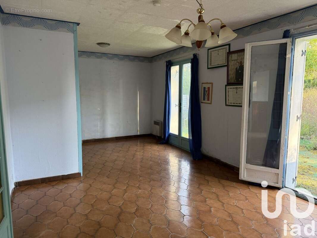 Photo 6 - Maison à SAINT-AUBIN-SUR-YONNE