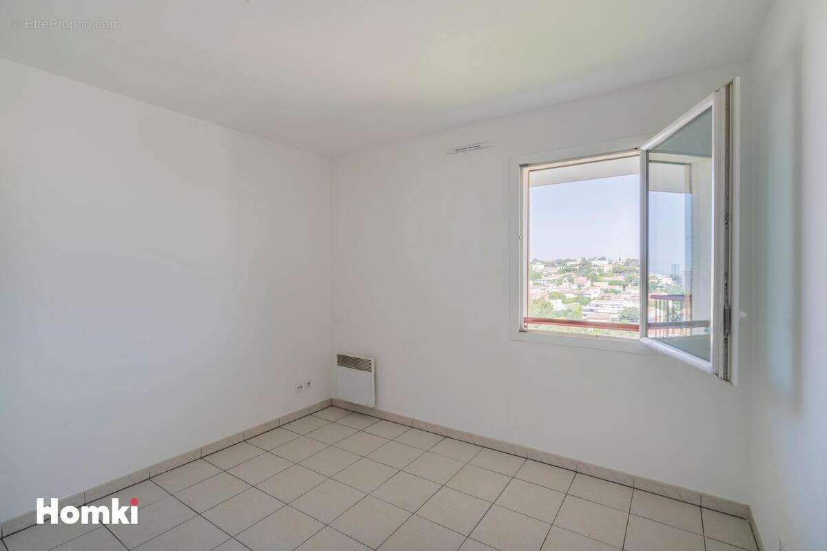 Appartement à MARSEILLE-13E