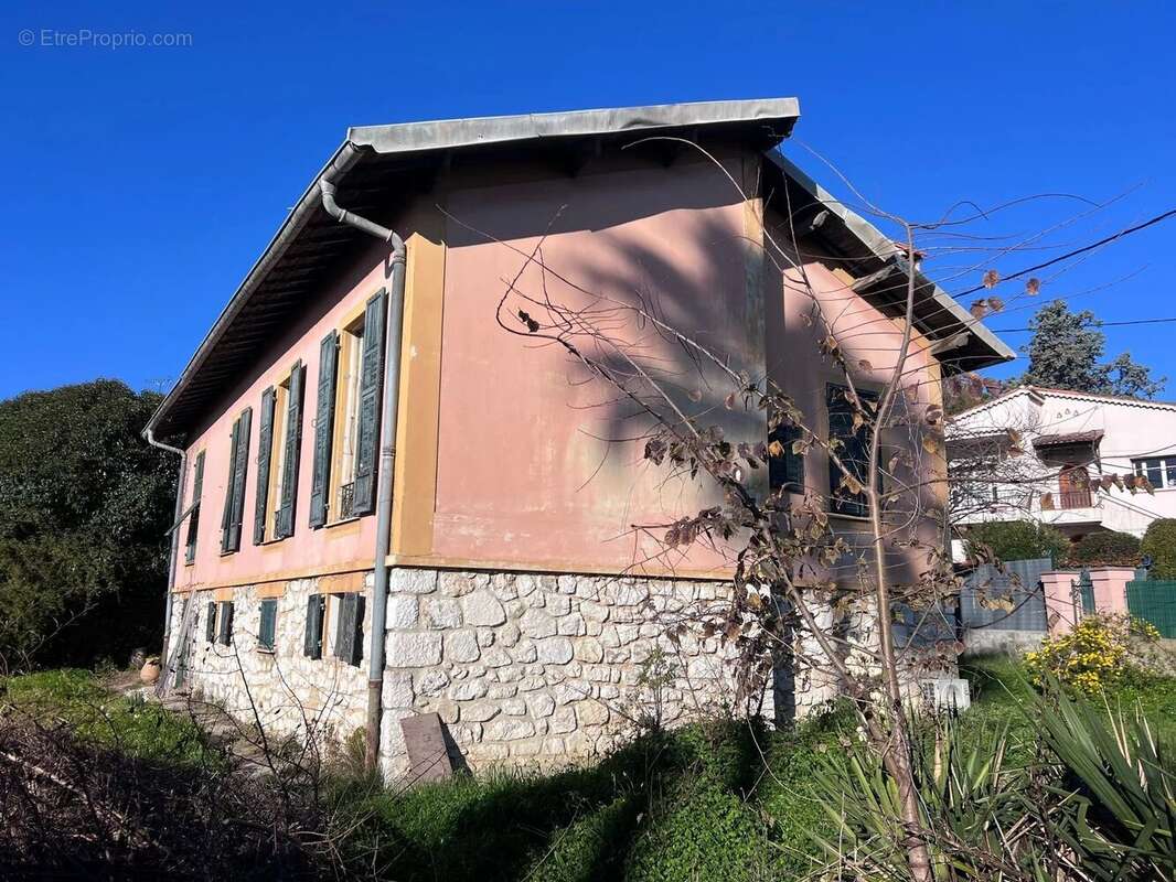 Maison à CAGNES-SUR-MER